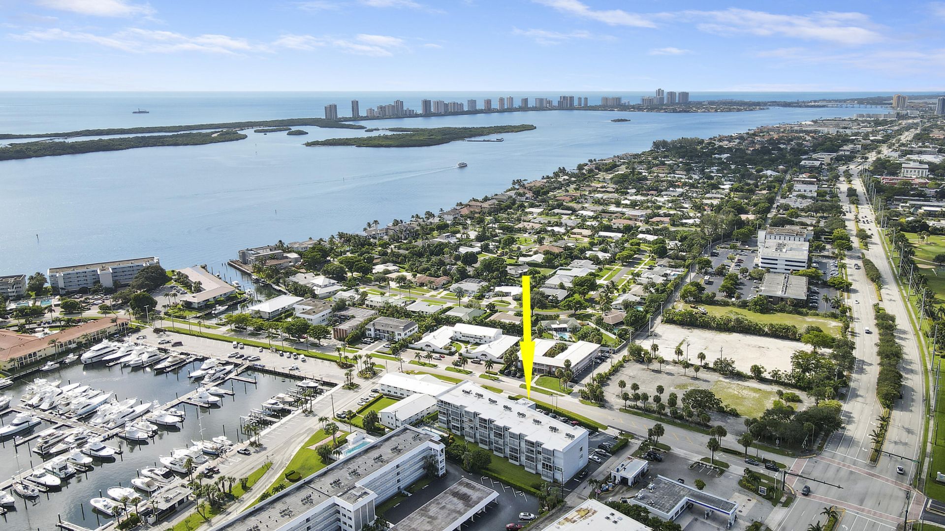 155 Yacht Club Drive, Unit 107, North Palm Beach, FL 33408 Photo