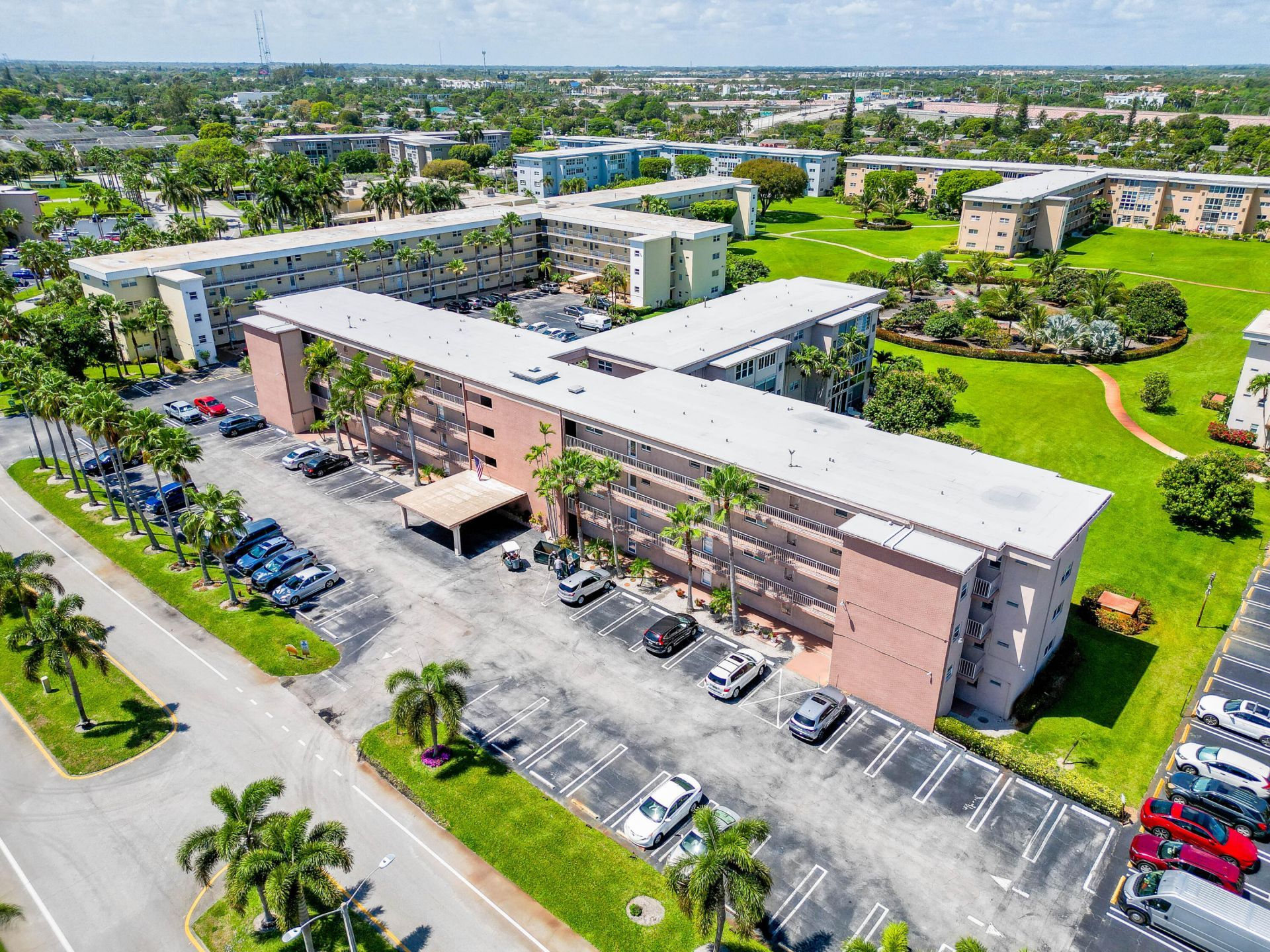 2615 NE 1st Court, Unit 411, Boynton Beach, FL 33435 Photo