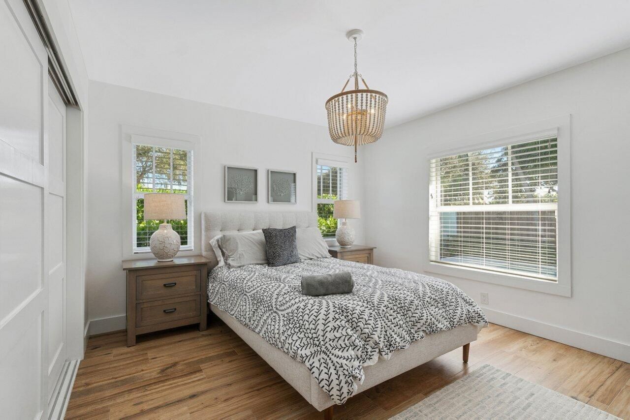 300 Lytle Street, West Palm Beach, FL 33405 Photo