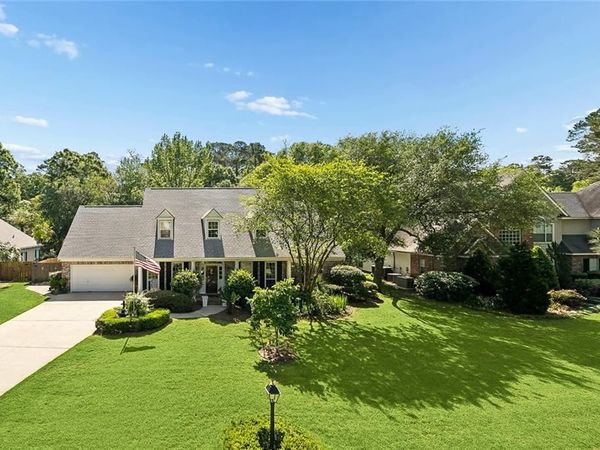 349 STONEHAVEN Drive, Mandeville, LA 70471