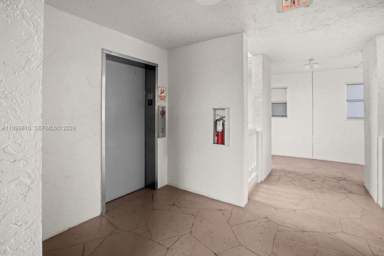 6870 Royal Palm Blvd, Unit 209M, Margate, FL 33063 Photo