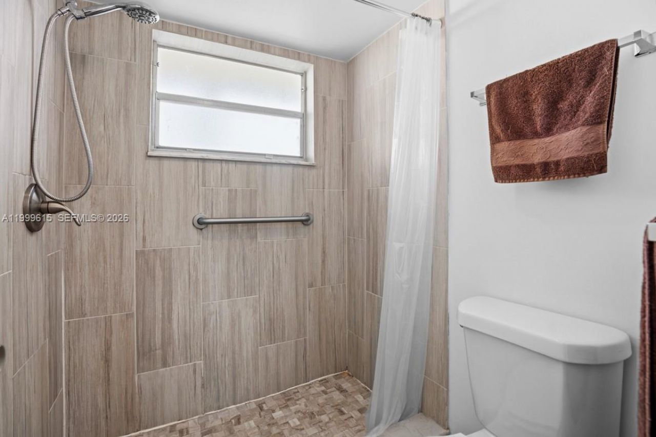 6870 Royal Palm Blvd, Unit 209M, Margate, FL 33063 Photo