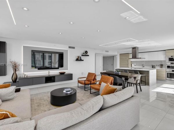 300 Sunny Isles Blvd, Unit 4-807, Sunny Isles Beach, FL 33160