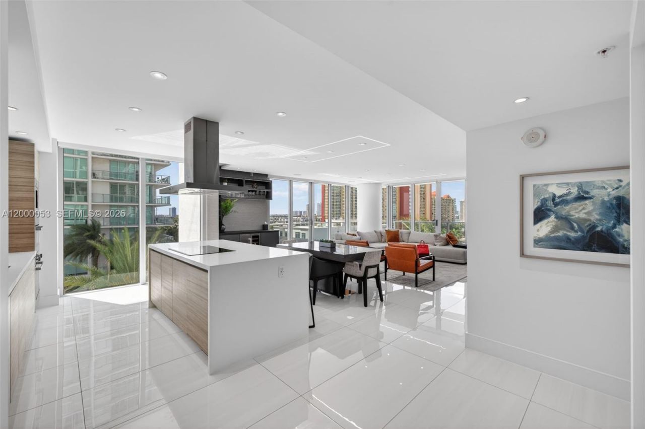 300 Sunny Isles Blvd, Unit 4-807, Sunny Isles Beach, FL 33160 Photo
