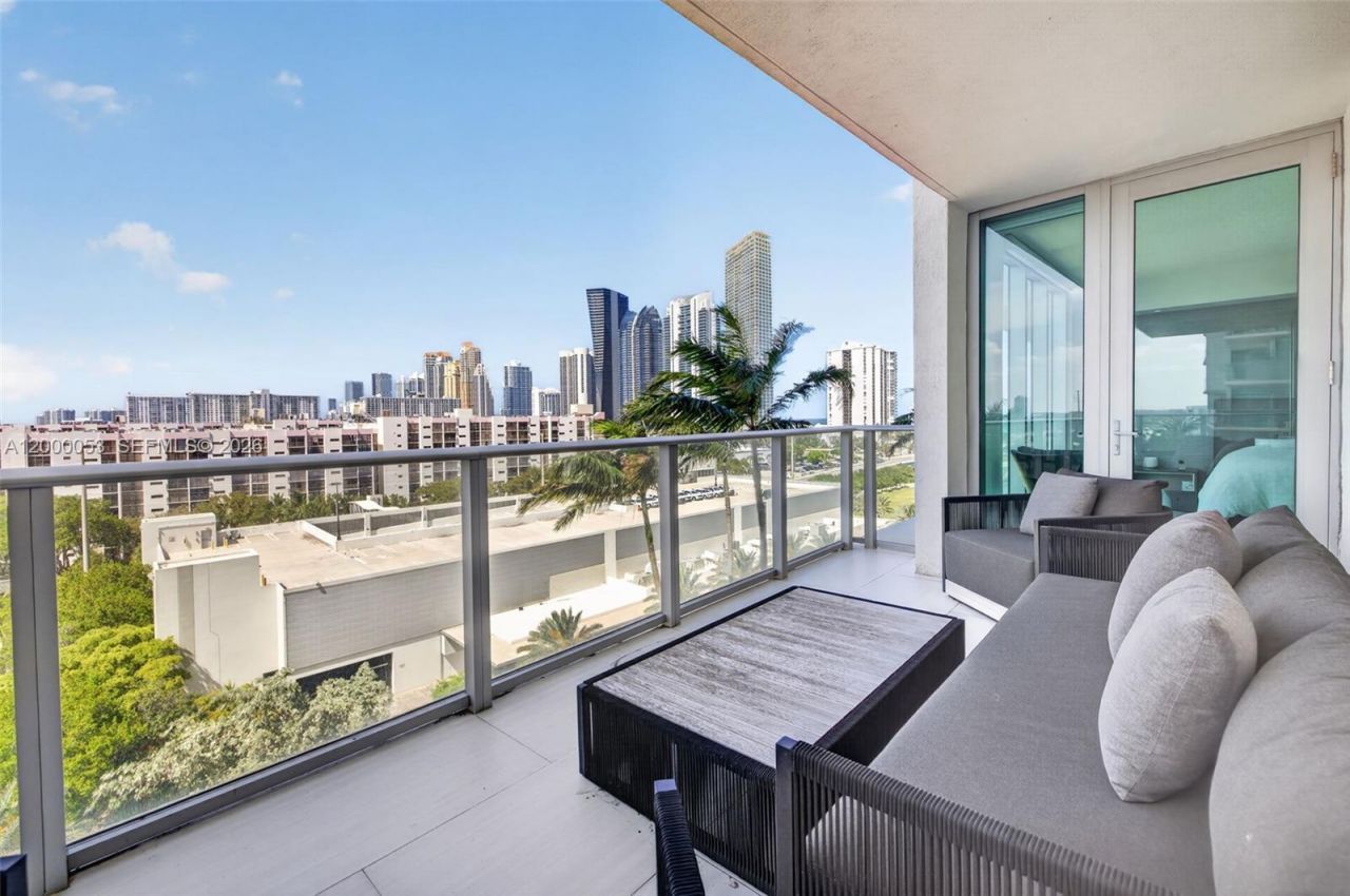 300 Sunny Isles Blvd, Unit 4-807, Sunny Isles Beach, FL 33160 Photo