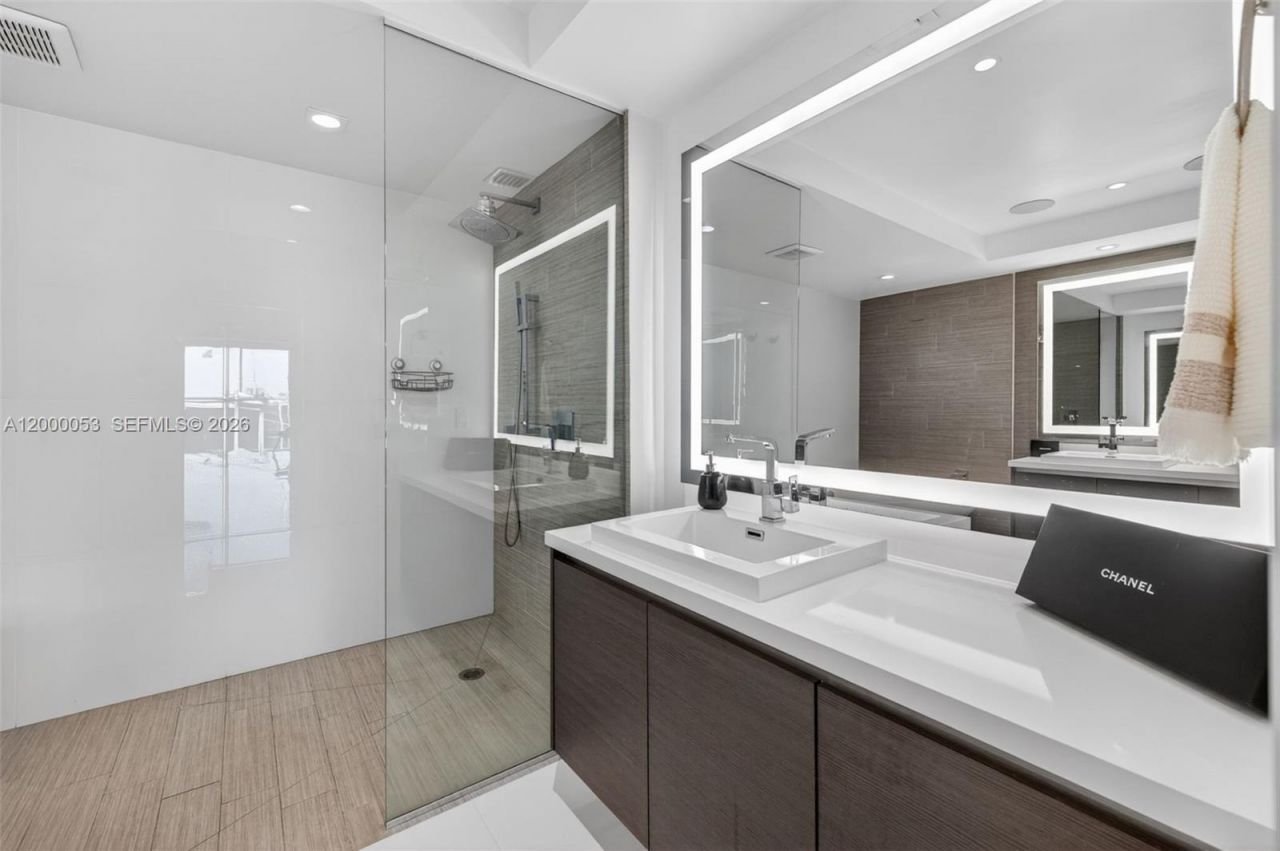 300 Sunny Isles Blvd, Unit 4-807, Sunny Isles Beach, FL 33160 Photo