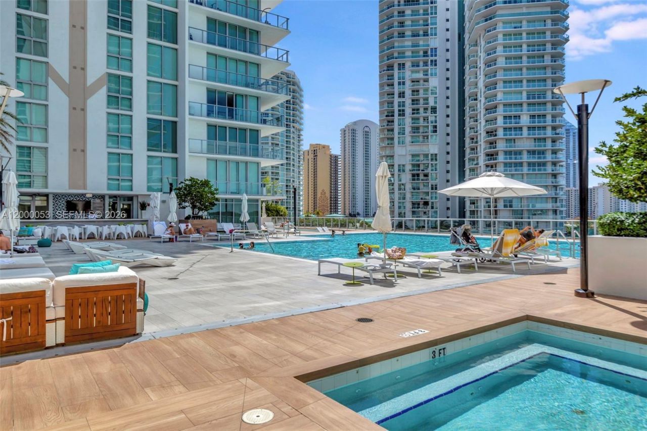 300 Sunny Isles Blvd, Unit 4-807, Sunny Isles Beach, FL 33160 Photo