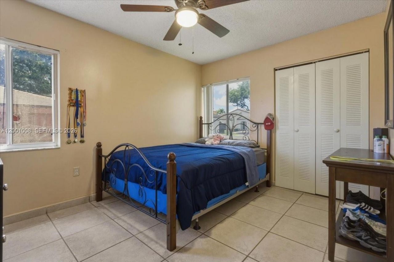 10959 SW 72nd Ter, Miami, FL 33173 Photo