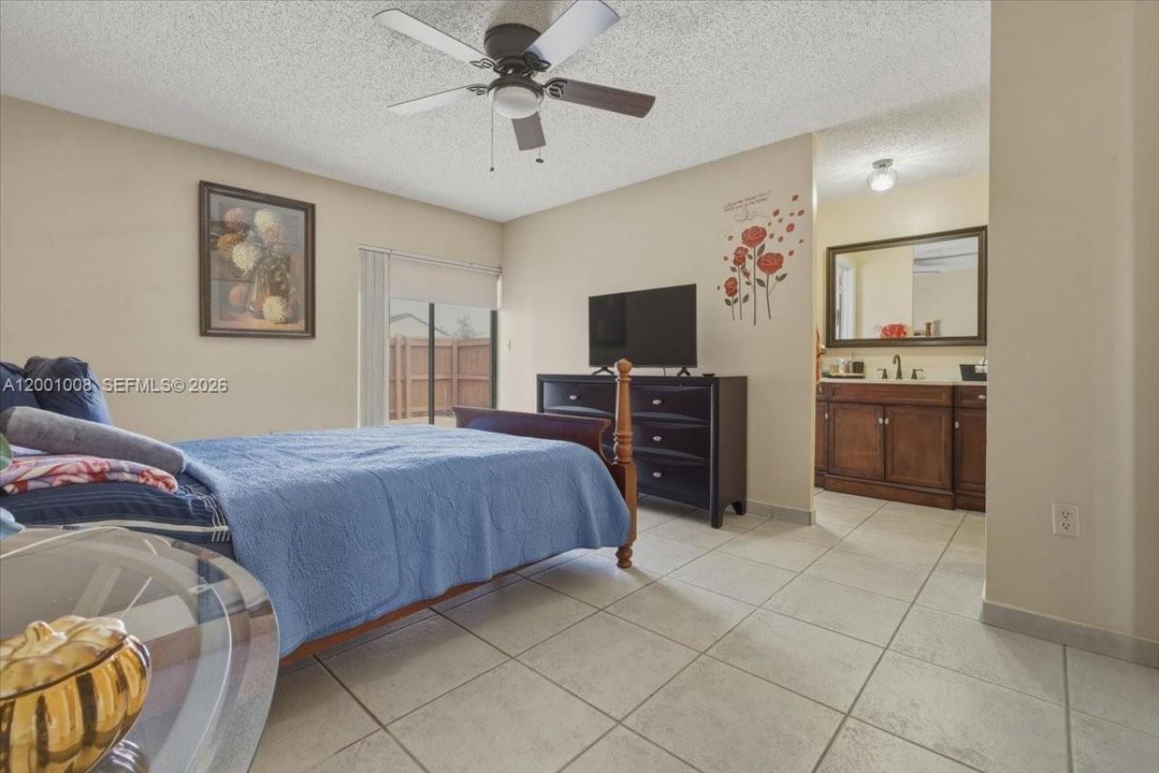 10959 SW 72nd Ter, Miami, FL 33173 Photo