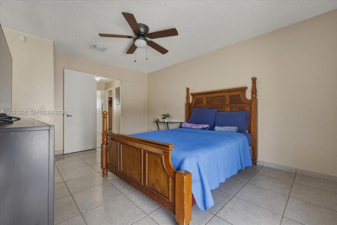 10959 SW 72nd Ter, Miami, FL 33173 Photo