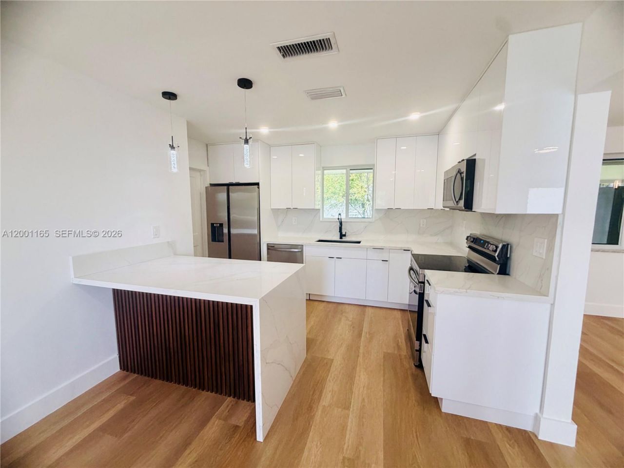 9051 SW 200th St, Cutler Bay, FL 33157 Photo