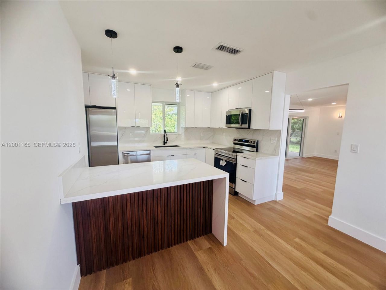 9051 SW 200th St, Cutler Bay, FL 33157 Photo