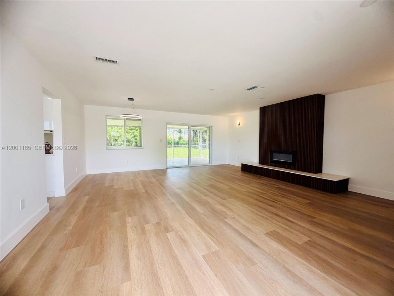 9051 SW 200th St, Cutler Bay, FL 33157 Photo