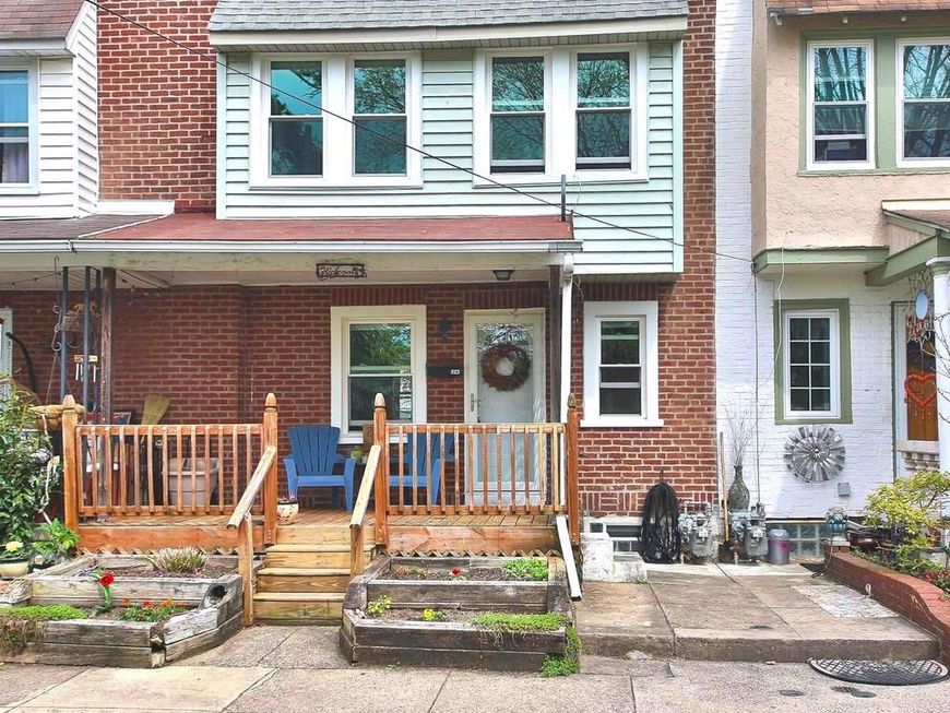 223 Parkside Lane, Glenside, PA 19038 Main Photo