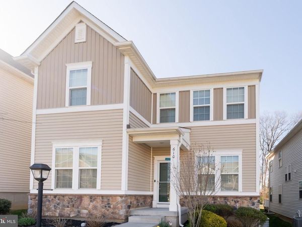 610 KENT COURT, CHESTER SPRINGS, PA 19425