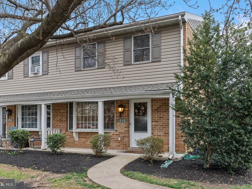 1232 Peggy Drive , Hummelstown, PA 17036 Main Photo