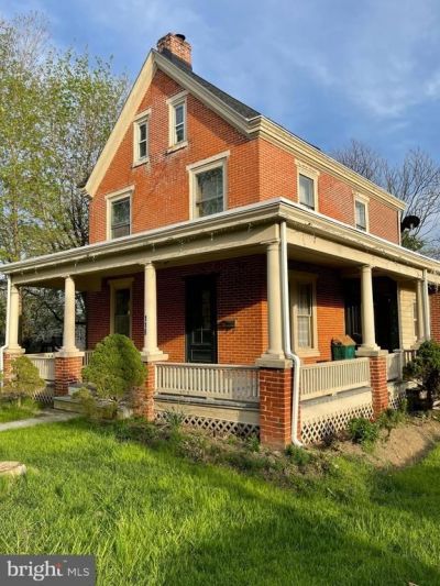 118 W Evergreen Street, West Grove, PA 19390 Main Photo