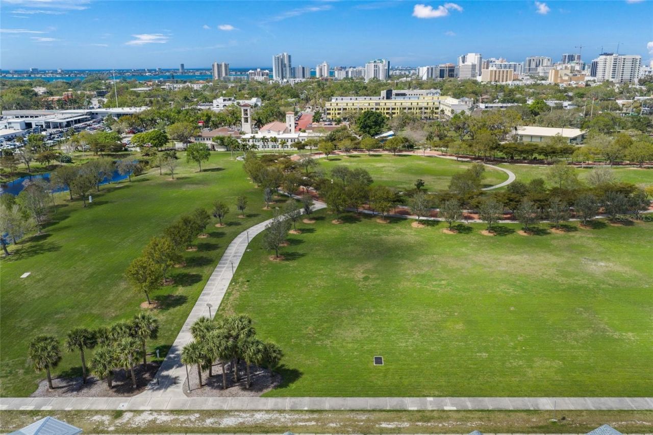 2121 Wood Street, Unit A103, Sarasota, FL 34237 Photo