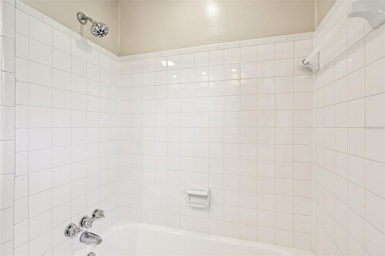 8507 Synhoff Drive, Jacksonville, FL 32216 Photo