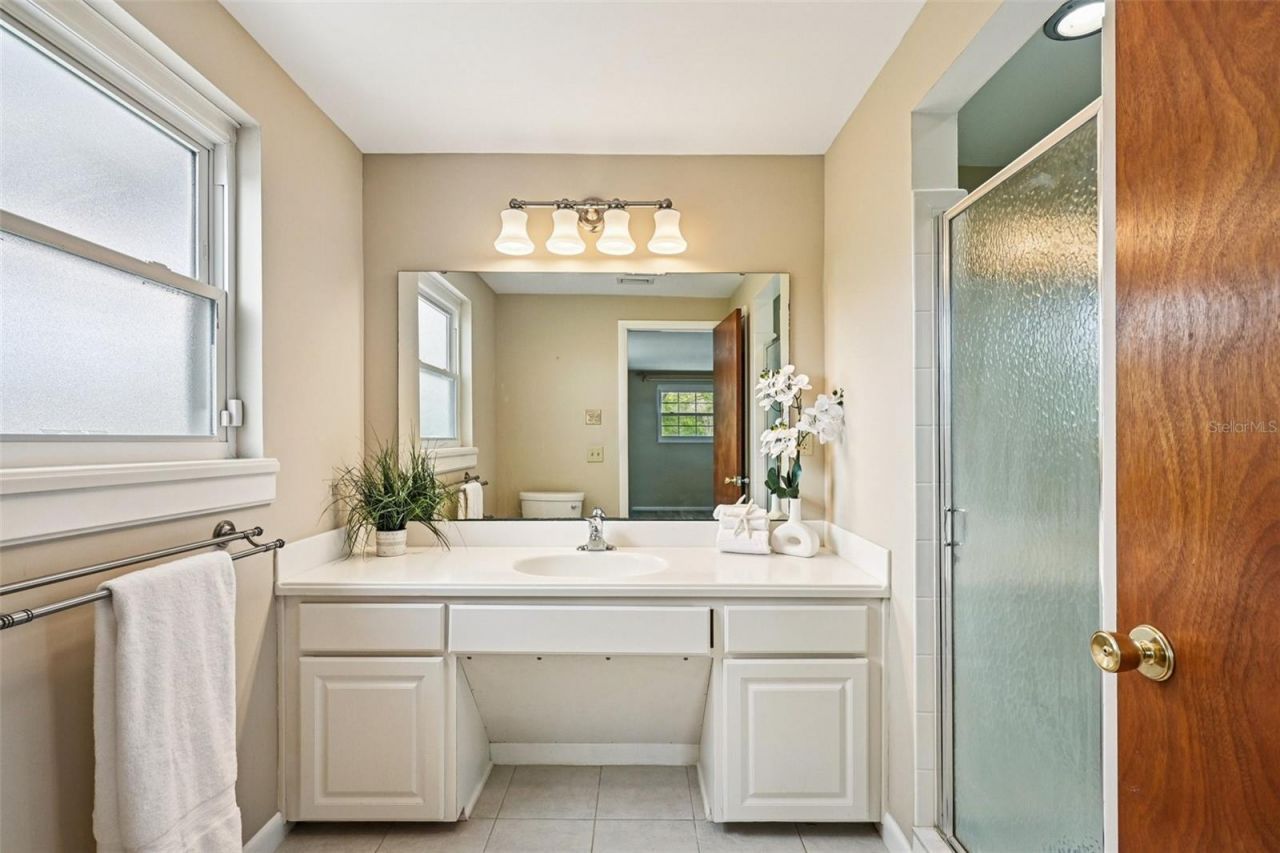 8507 Synhoff Drive, Jacksonville, FL 32216 Photo