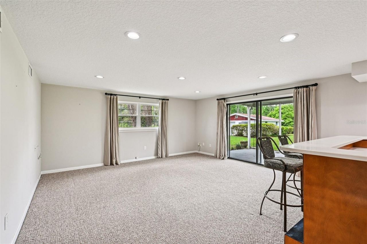 8507 Synhoff Drive, Jacksonville, FL 32216 Photo