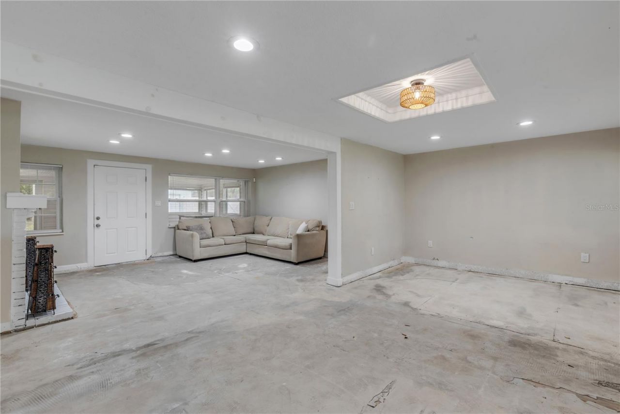 103 Flagler Avenue, Edgewater, FL 32132 Photo