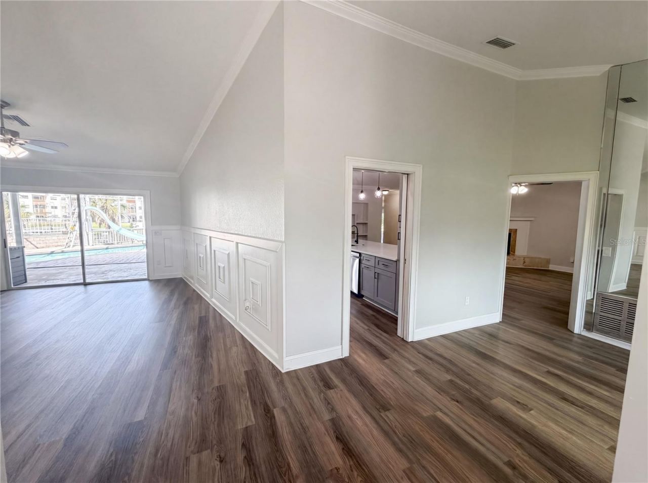 5609 Executive Drive, New Port Richey, FL 34652 Photo