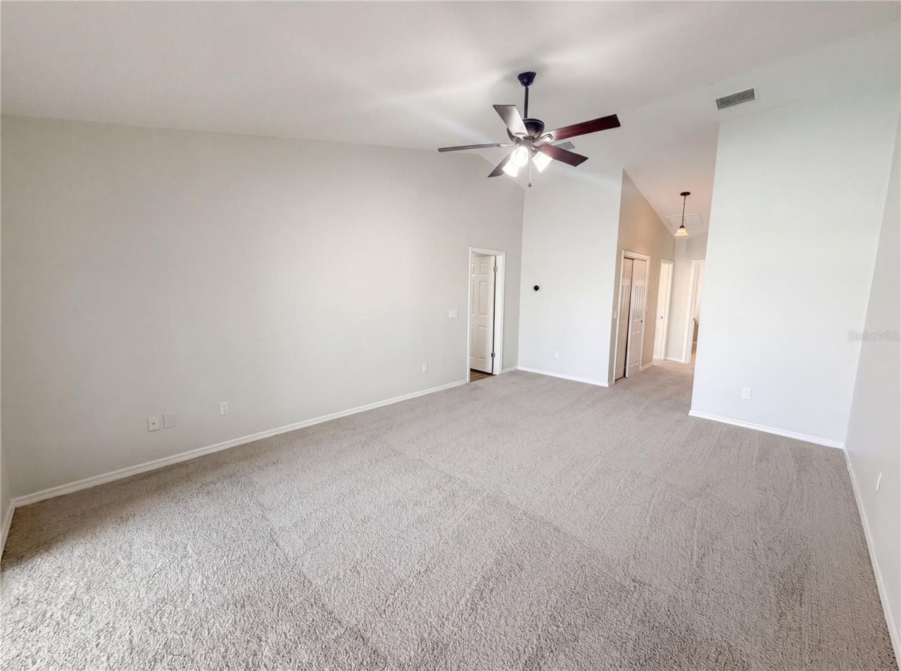 5609 Executive Drive, New Port Richey, FL 34652 Photo