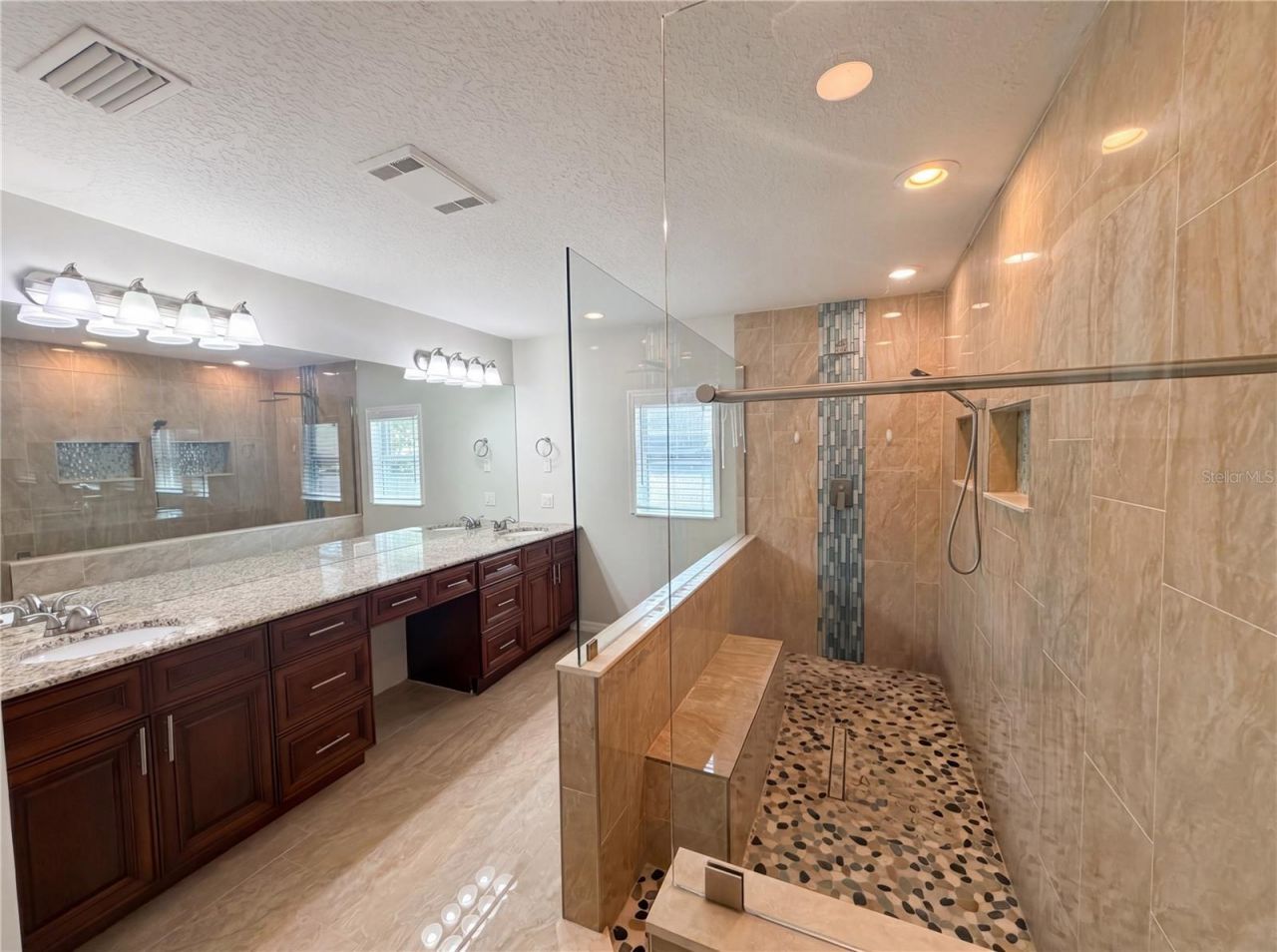 5609 Executive Drive, New Port Richey, FL 34652 Photo