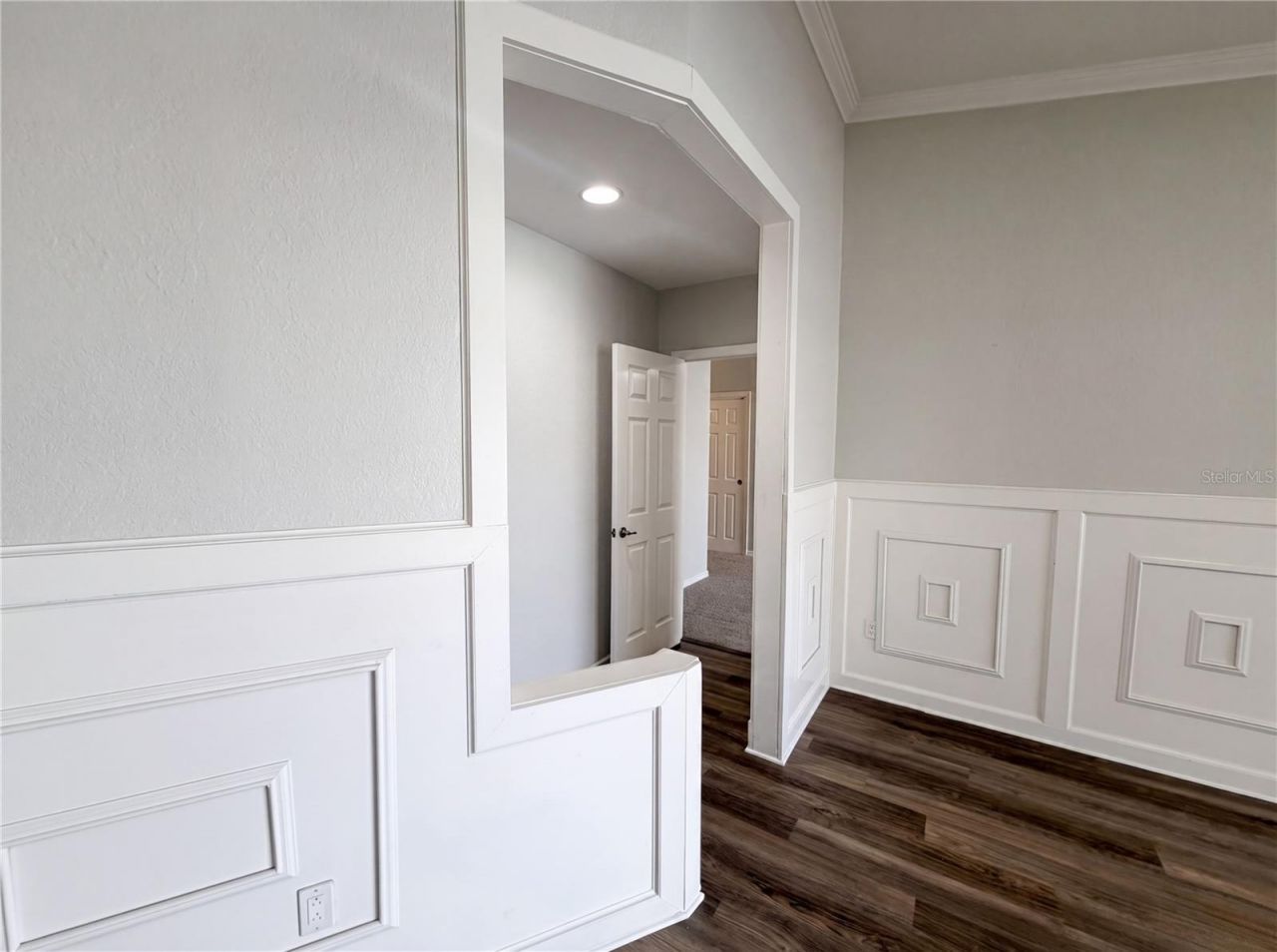 5609 Executive Drive, New Port Richey, FL 34652 Photo