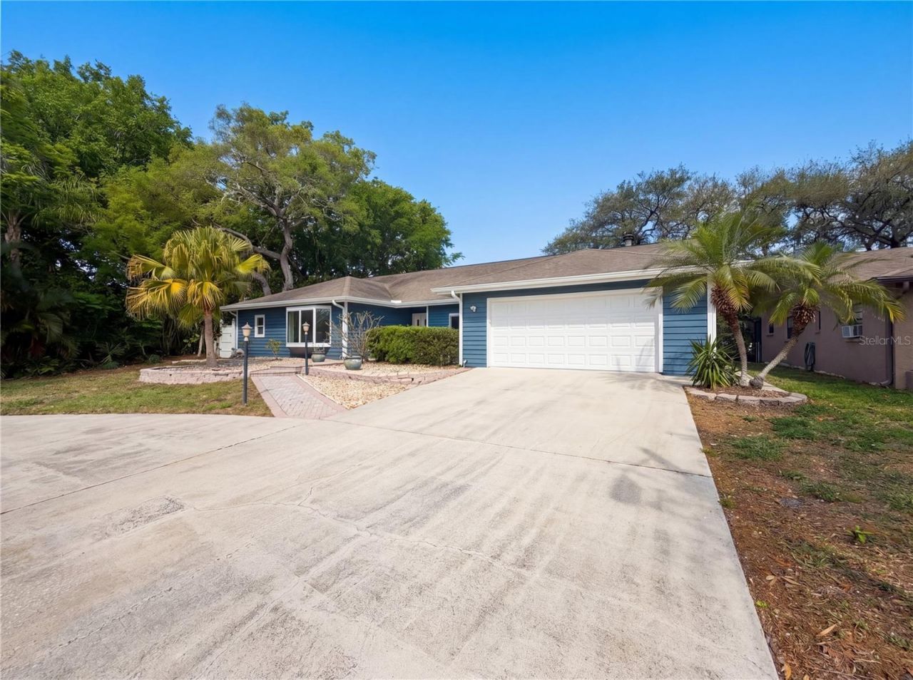 5609 Executive Drive, New Port Richey, FL 34652 Photo