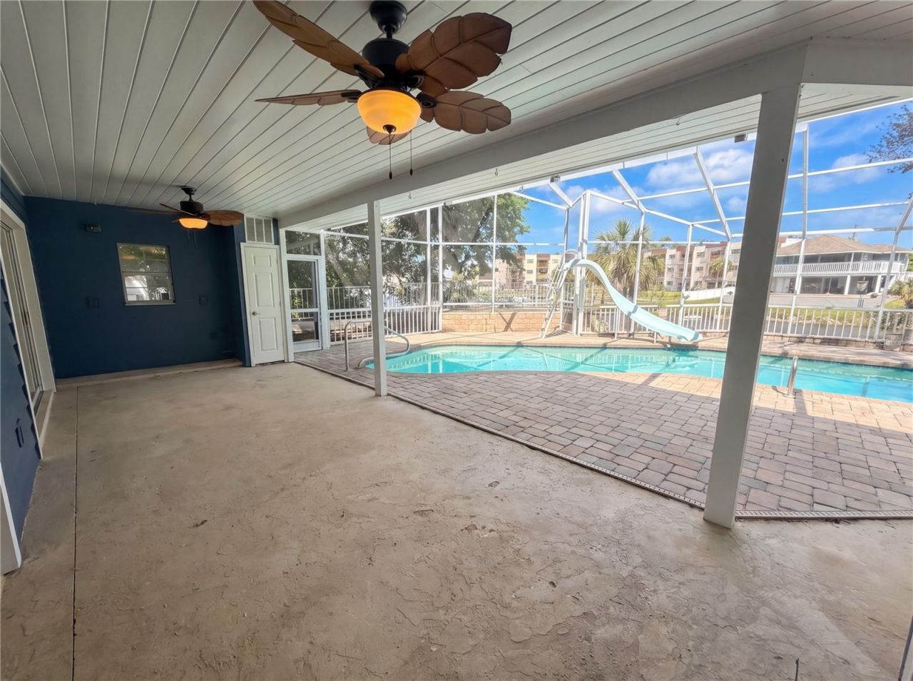 5609 Executive Drive, New Port Richey, FL 34652 Photo