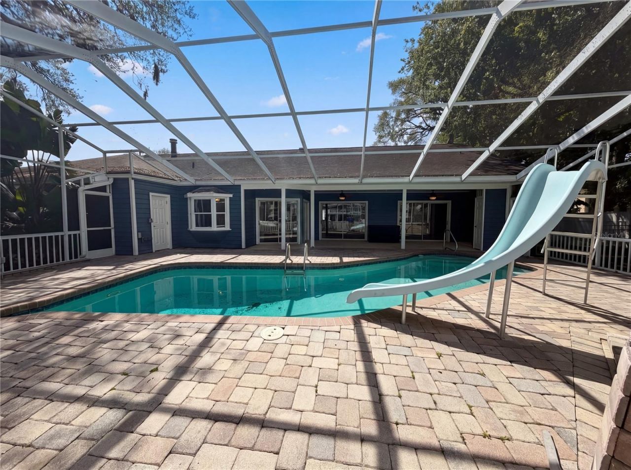 5609 Executive Drive, New Port Richey, FL 34652 Photo