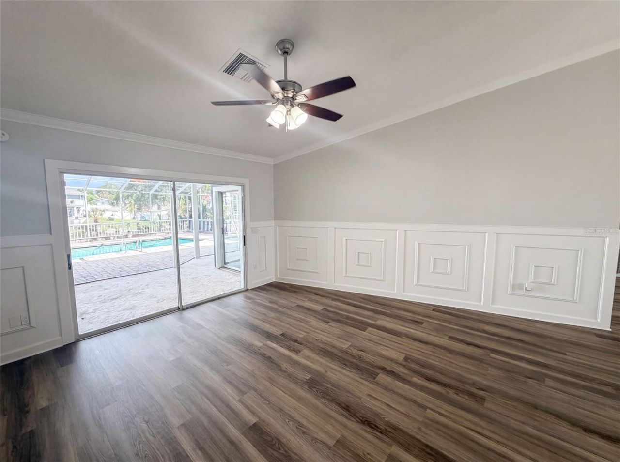 5609 Executive Drive, New Port Richey, FL 34652 Photo