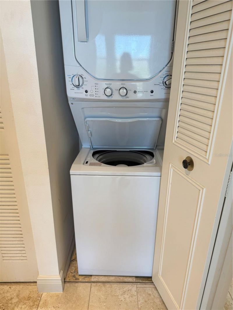 7979 Sailboat Key Boulevard S, Unit 306, South Pasadena, FL 33707 Photo