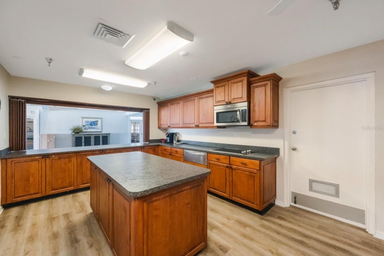 7979 Sailboat Key Boulevard S, Unit 306, South Pasadena, FL 33707 Photo
