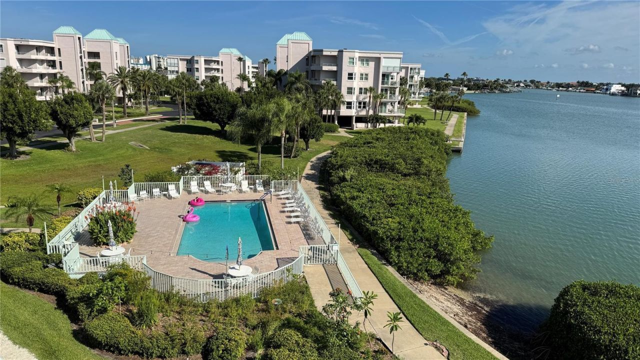 7979 Sailboat Key Boulevard S, Unit 306, South Pasadena, FL 33707 Photo