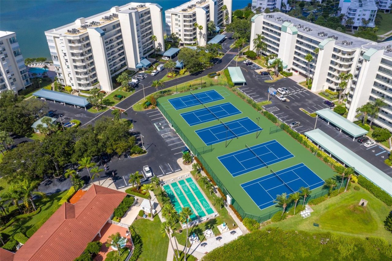 7979 Sailboat Key Boulevard S, Unit 306, South Pasadena, FL 33707 Photo