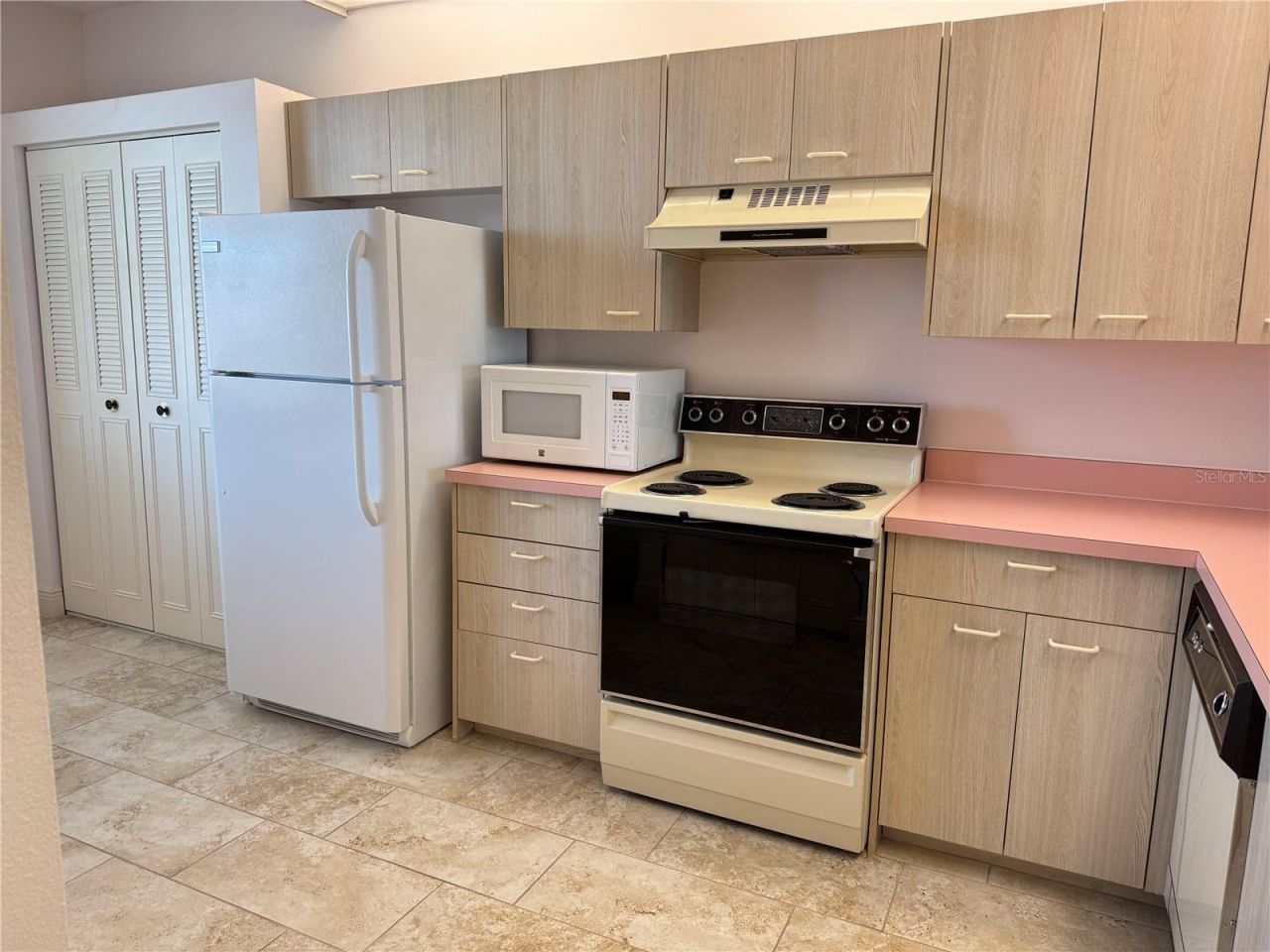 7979 Sailboat Key Boulevard S, Unit 306, South Pasadena, FL 33707 Photo