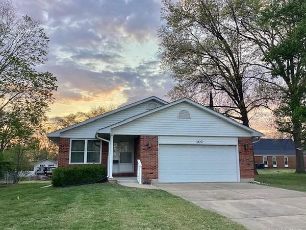 107 Vincent Street, Pacific, MO 63069