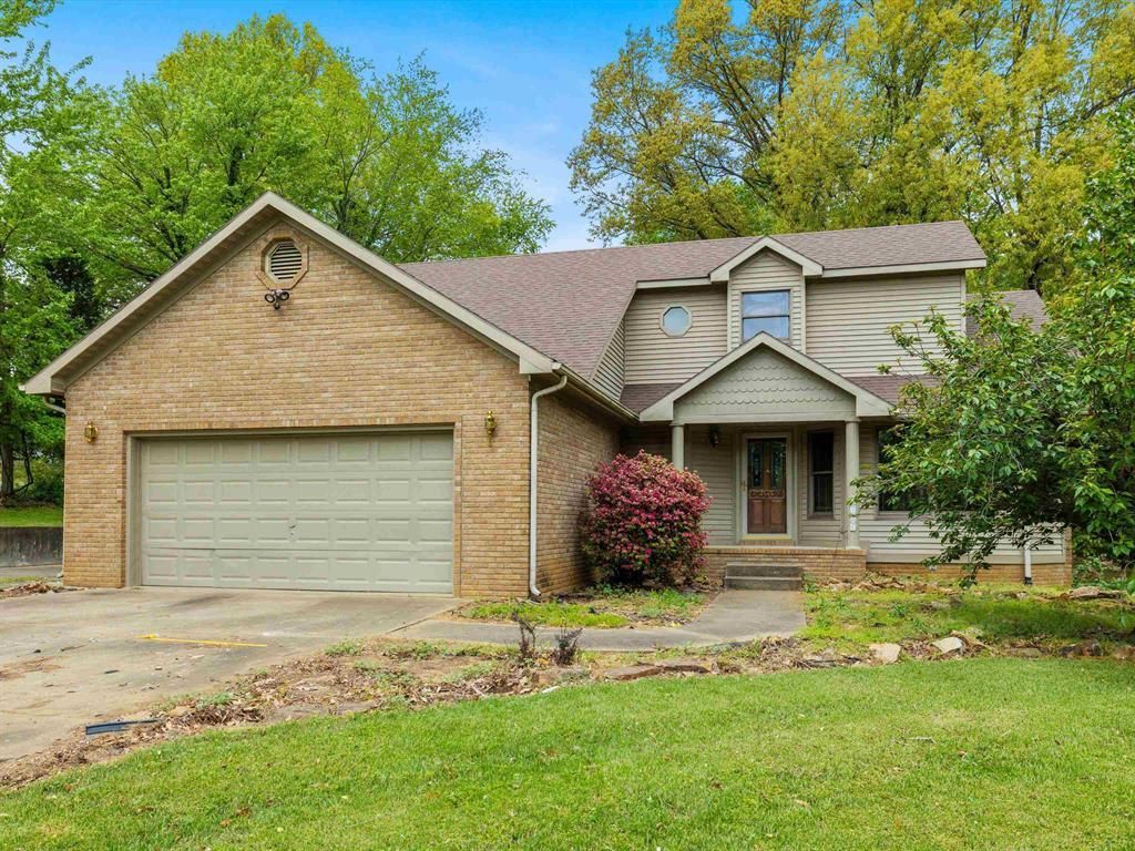 1835 Hacienda Lane, Owensboro, KY 42303 Main Photo