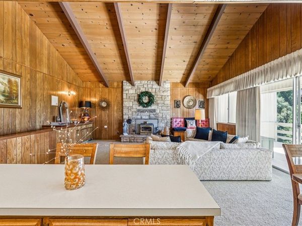 726 Arth Drive, Crestline, CA 92325