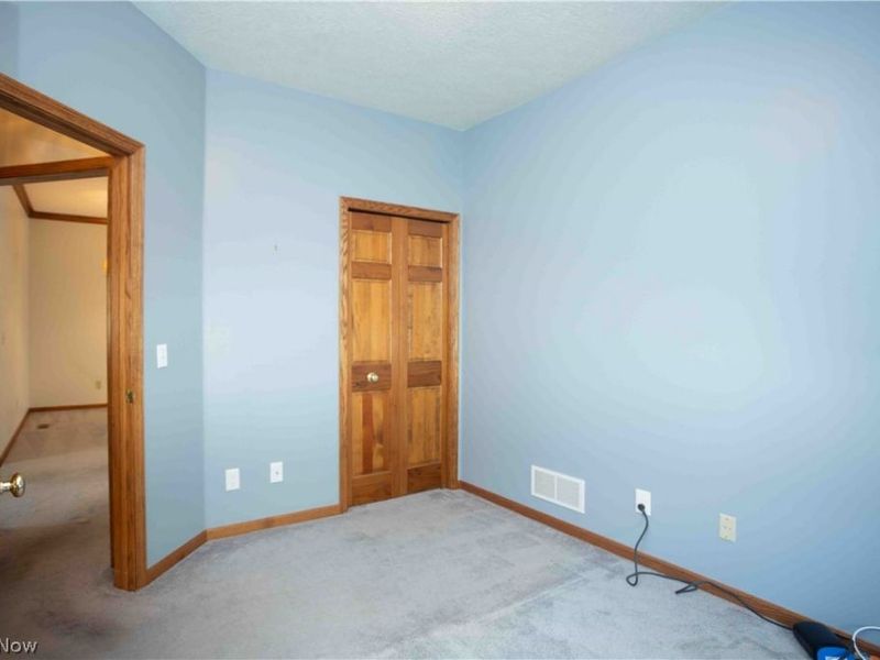 647 N Ridgecliff Street, Tallmadge, OH 44278 Photo 13