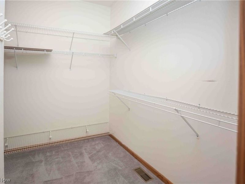 647 N Ridgecliff Street, Tallmadge, OH 44278 Photo 14