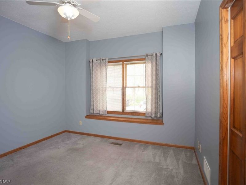 647 N Ridgecliff Street, Tallmadge, OH 44278 Photo 20