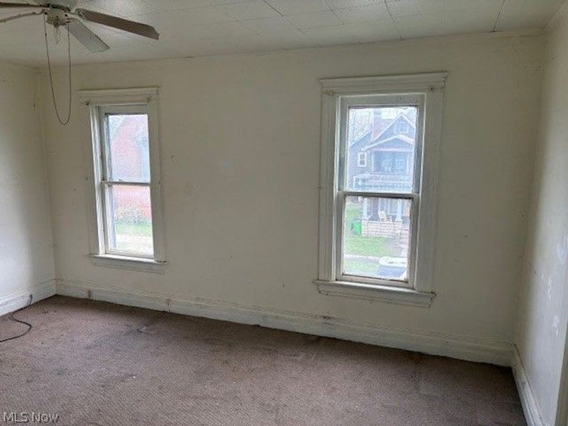 223 E Oxford Street, Alliance, OH 44601 Photo 11