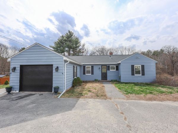 35 Indian Ridge Road, Hopkinton, NH 03229