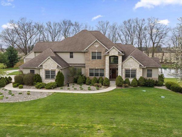 53785 Blue Lake Drive, Elkhart, IN 46514