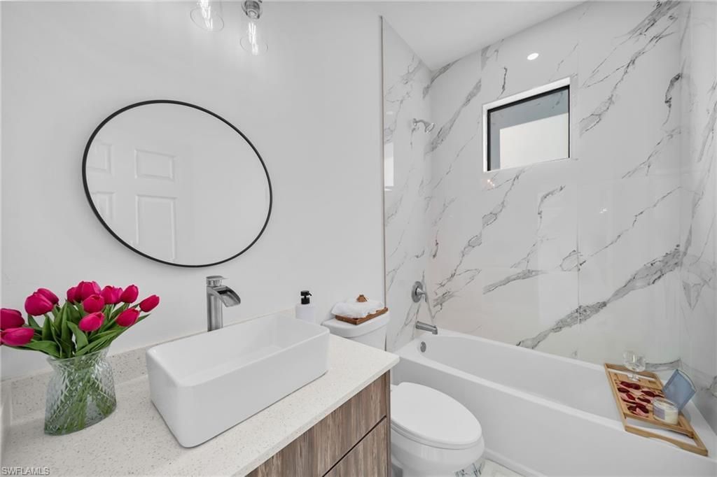 1208 NW 25th Pl, Cape Coral, FL 33993 Photo