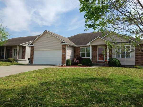 730 Burlington Road, Warrensburg, MO 64093